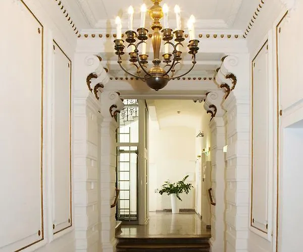 Starlight Salzgries 4* Вена
