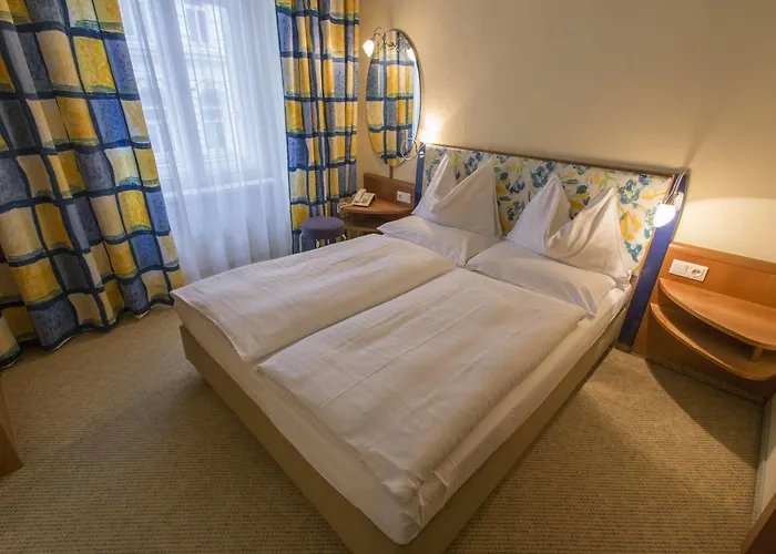 Starlight Salzgries Апарт-отель